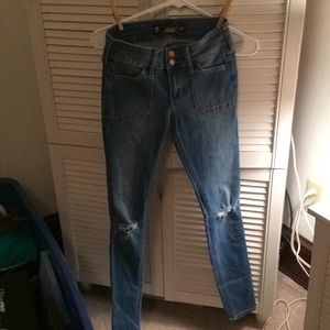 Hollister Super Skinny Jeans